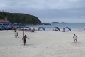 Leia mais sobre o artigo Lau e Ricardo – Praia do Peró